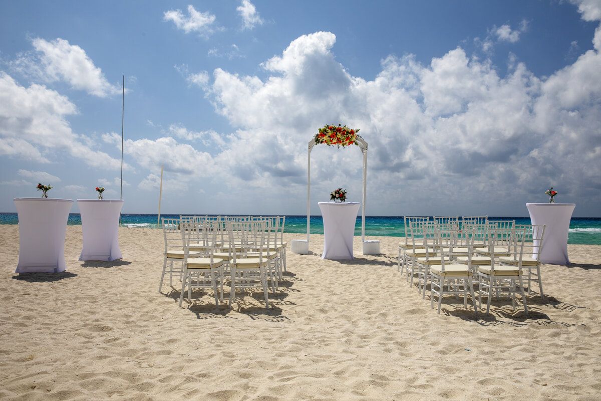 royalton-chic-cancun-bodas-03-1.jpg
