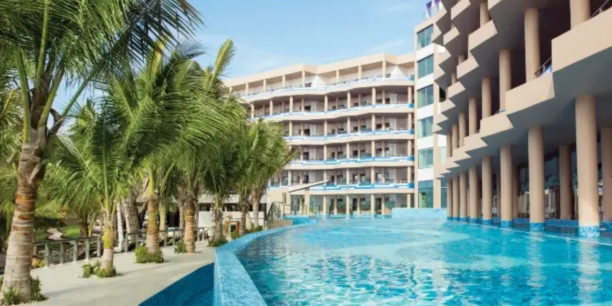 dorado-seaside-areas-02