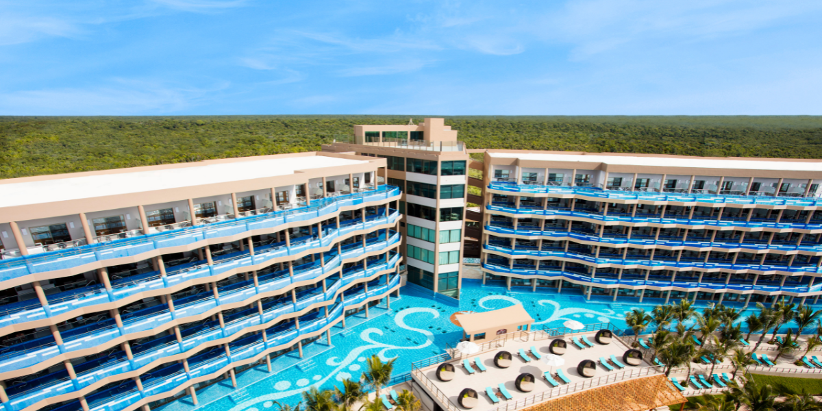 dorado-seaside-areas-05