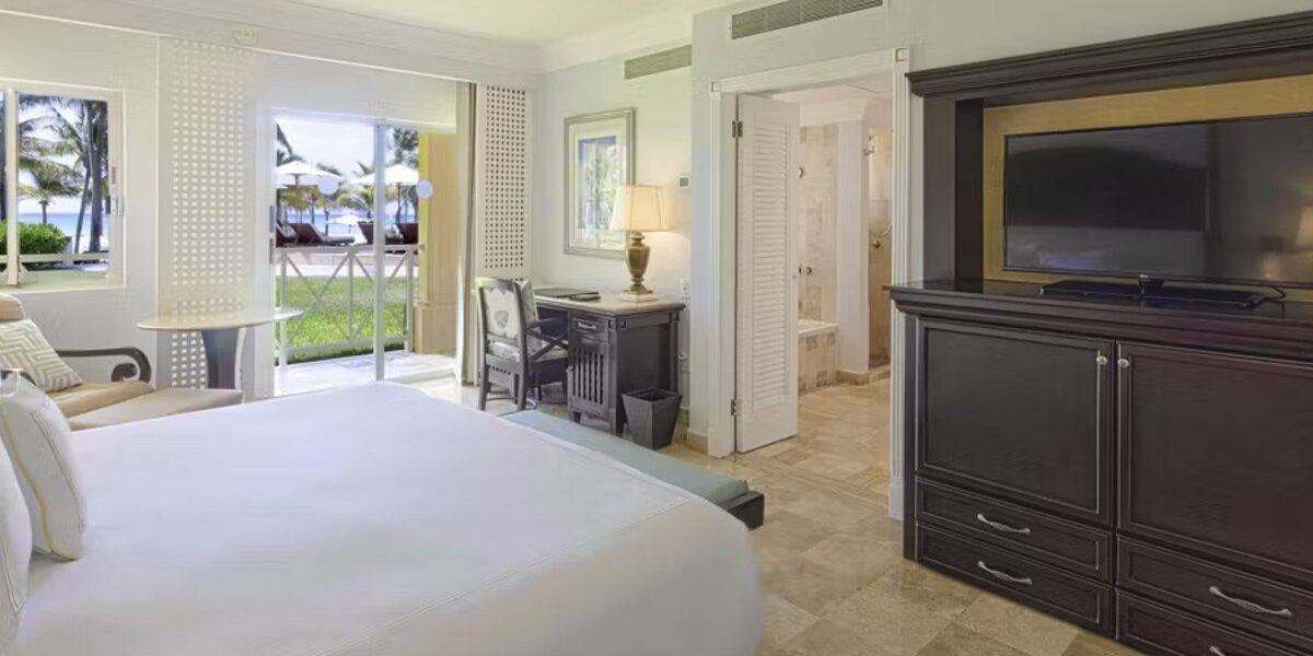 royal-hideaway-areas-02-1.jpg