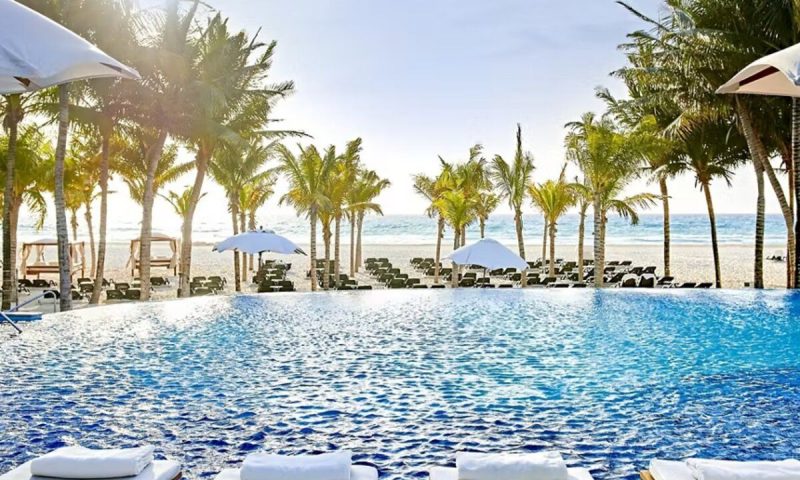 royal-hideaway-areas-06