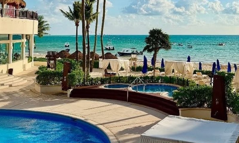 the-reef-coco-beach-areas-002